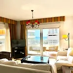 Stunning Apartment With Sea Views - Eaw Homes