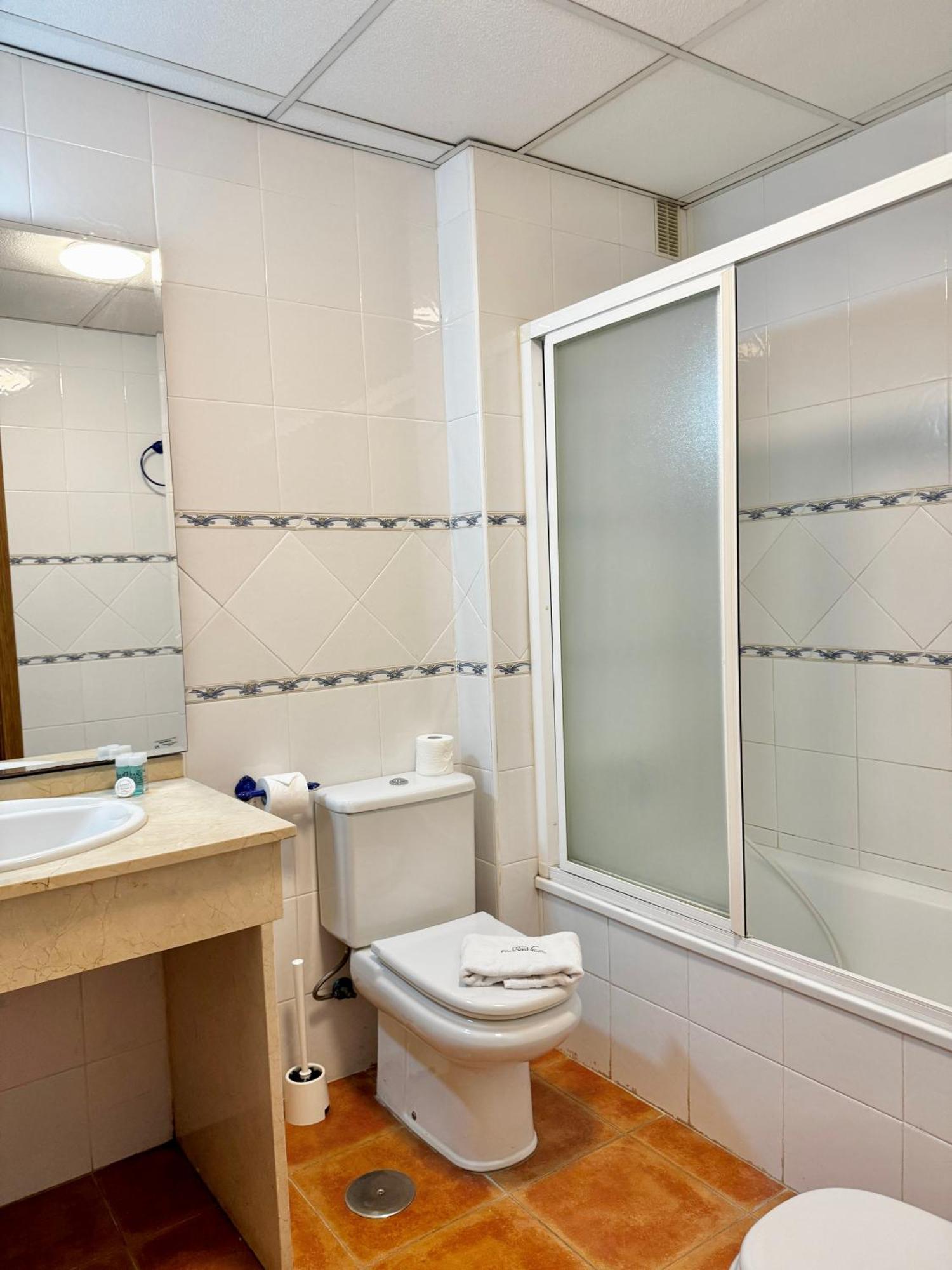 Stunning With Sea Views - Eaw Homes *
