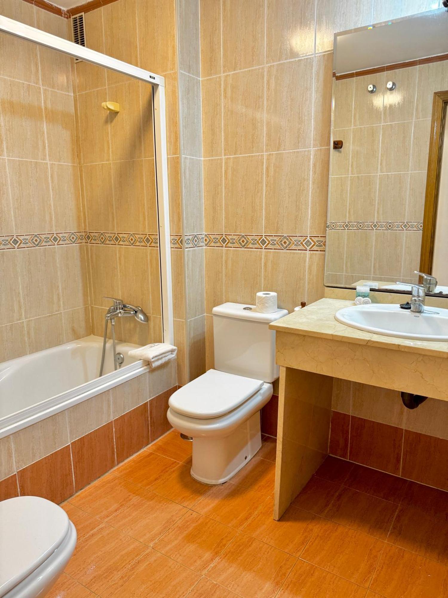 Stunning With Sea Views - Eaw Homes Apartment