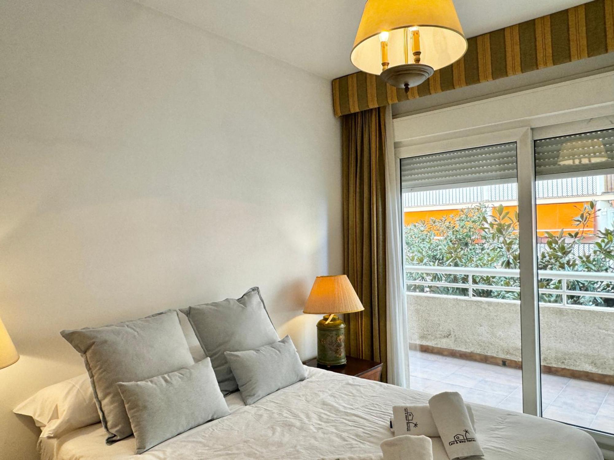 Stunning With Sea Views - Eaw Homes *
