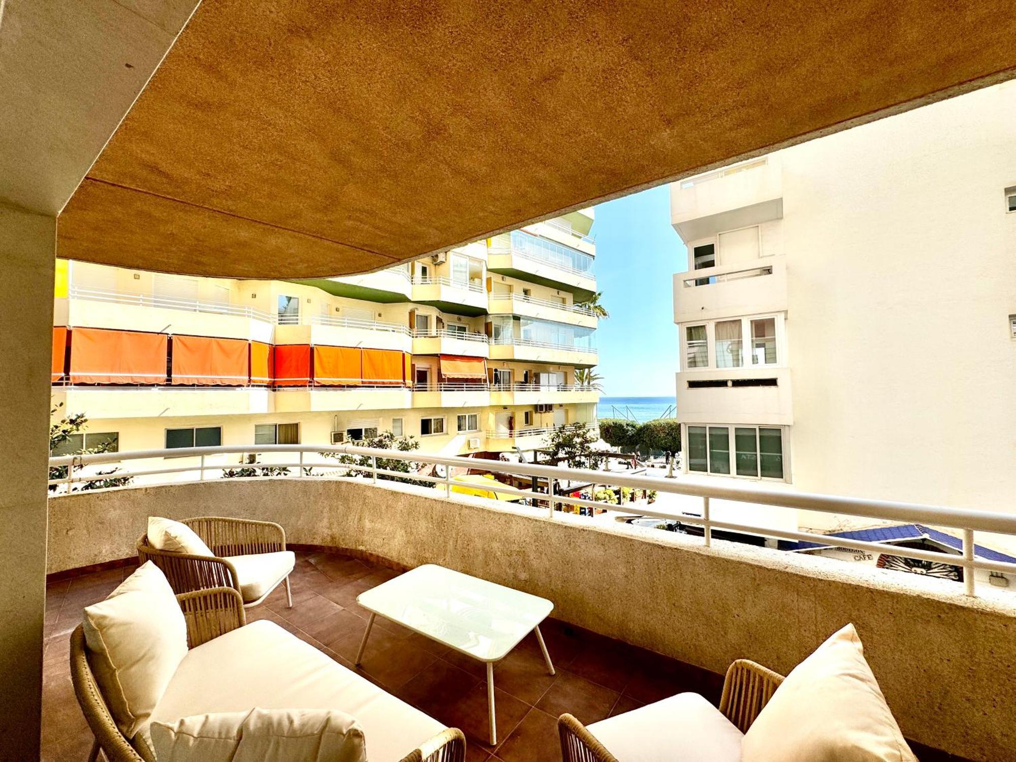 Stunning With Sea Views - Eaw Homes Apartment Marbella